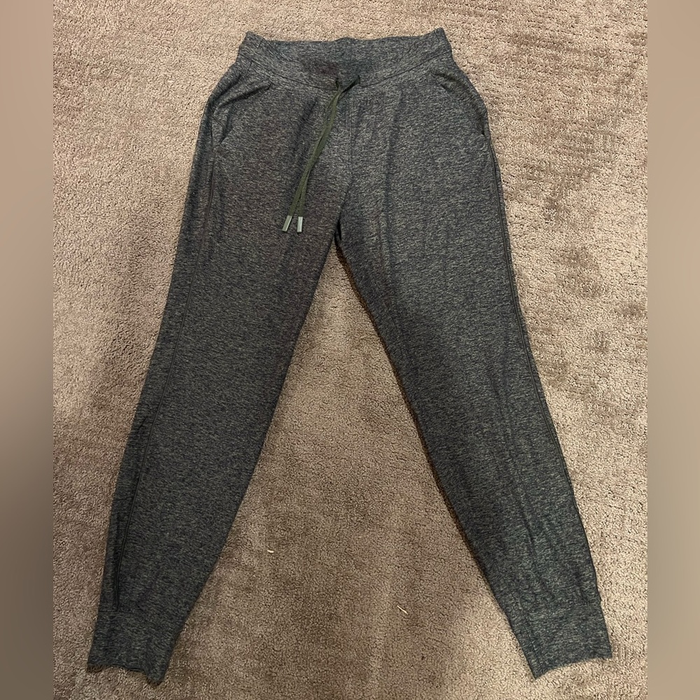 Lulu Lemon joggers